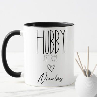 MUG DS TVH 281024 003 2